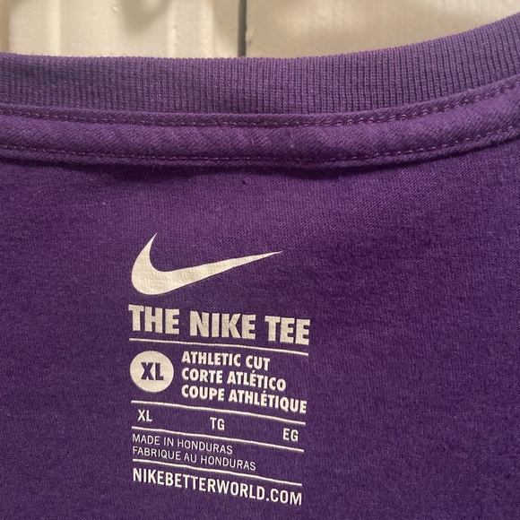 Washington Huskies College football playoffs Chasing Greatness short Sleeve Tee - Picture 3 of 4